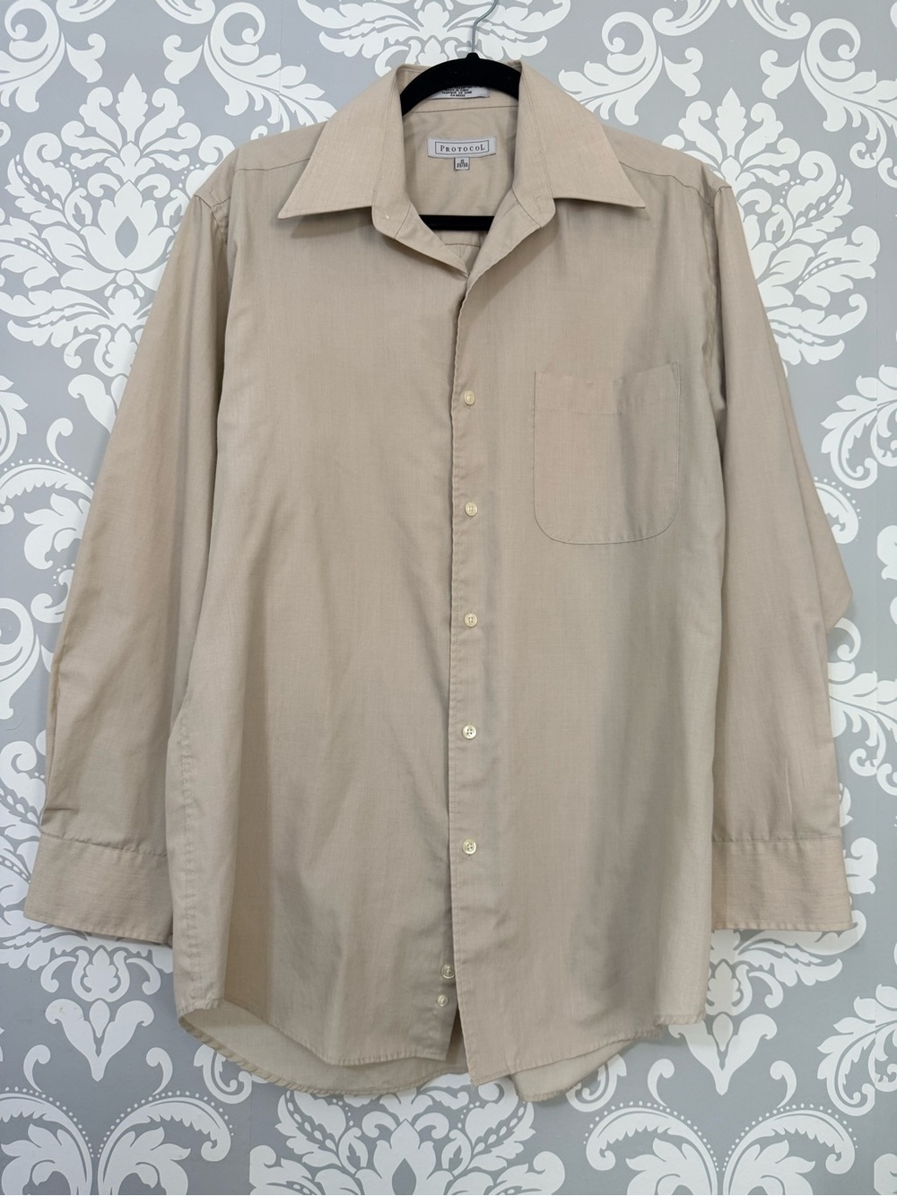 💫10/$25 • Protocol Beige Long Sleeve Dress Shirt